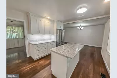 8237 Smithfield Avenue, Springfield, VA 22152 - Photo 6