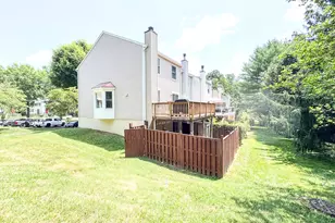 5938 Wild Brook Ct, Centreville, VA 20121 - Photo 32