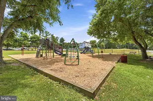 6015 Chestnut Hollow Ct, Centreville, VA 20121 - Photo 44