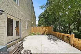 6015 Chestnut Hollow Ct, Centreville, VA 20121 - Photo 28