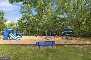 6015 Chestnut Hollow Ct, Centreville, VA 20121 - Photo 48