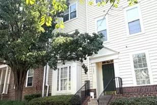 1581 Leeds Castle Dr, Vienna, VA 22182 - Photo 1