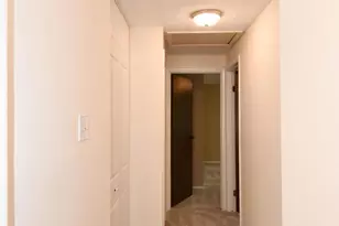 8017 Diving Cliff Ln, Springfield, VA 22153 - Photo 18