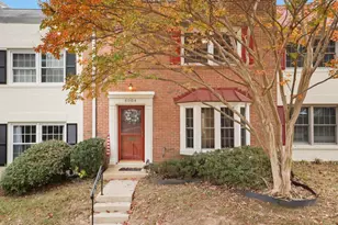 6004 Waterbury Ct, Springfield, VA 22152 - Photo 1
