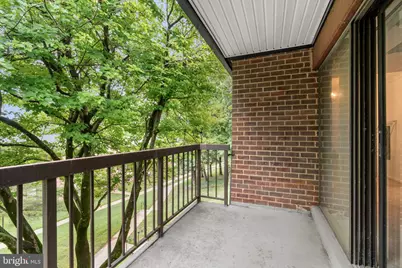 9721 Kings Crown Court #202, Fairfax, VA 22031 - Photo 6
