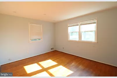 5204 Queensberry Avenue, Springfield, VA 22151 - Photo 16