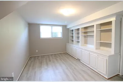 5204 Queensberry Avenue, Springfield, VA 22151 - Photo 6