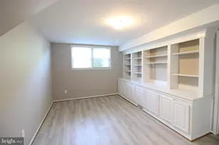 5204 Queensberry Ave, Springfield, VA 22151 - Photo 6
