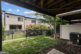 3117 Sundrops Ct, Fairfax, VA 22031 - Photo 44