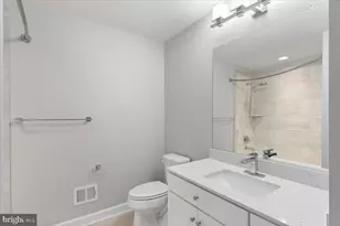 3117 Sundrops Ct, Fairfax, VA 22031 - Photo 36