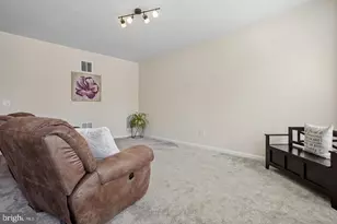 8358 Sallyport St, Lorton, VA 22079 - Photo 10