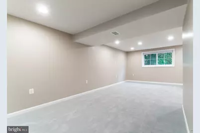 5906 Oak Leather Drive, Burke, VA 22015 - Photo 26