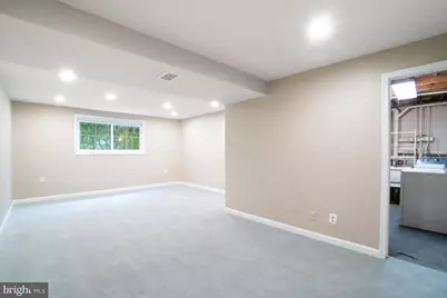 5906 Oak Leather Drive, Burke, VA 22015 - Photo 28