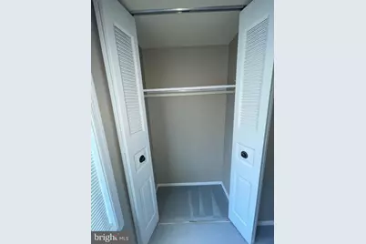 5906 Oak Leather Drive, Burke, VA 22015 - Photo 22