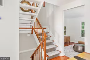 10927 Harpers Square Ct, Reston, VA 20191 - Photo 18
