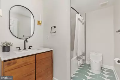 10927 Harpers Square Court, Reston, VA 20191 - Photo 24