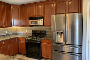 3384 Governors Crest Ct, Alexandria, VA 22310 - Photo 12