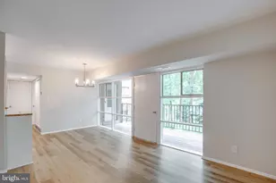 4917 Americana Dr, Annandale, VA 22003 - Photo 8