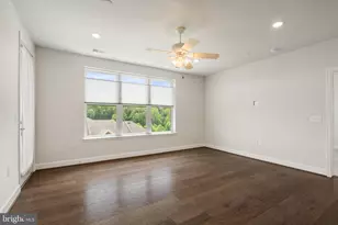2960 Vaden Dr, Fairfax, VA 22031 - Photo 8
