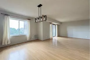 8340 Greensboro Dr, McLean, VA 22102 - Photo 12