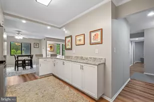 5902 Mt Eagle Dr, Alexandria, VA 22303 - Photo 28