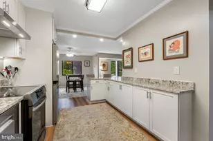 5902 Mt Eagle Dr, Alexandria, VA 22303 - Photo 22