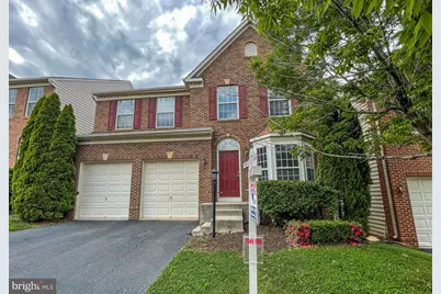 9910 East Hill Drive, Lorton, VA 22079 - Photo 2