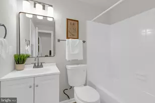 3046 Talking Rock Dr, Fairfax, VA 22031 - Photo 20