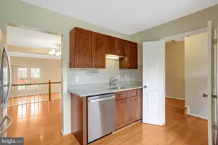 6519 Kemper Lakes Ct, Alexandria, VA 22312 - Photo 18