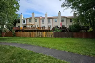 6519 Kemper Lakes Ct, Alexandria, VA 22312 - Photo 12
