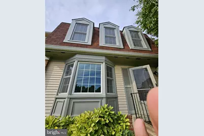 6519 Kemper Lakes Court, Alexandria, VA 22312 - Photo 4
