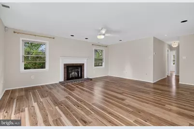4214 Penner Lane, Fairfax, VA 22033 - Photo 8