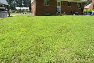 7424 Marc Dr, Falls Church, VA 22042 - Photo 2