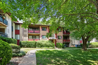 2854 Dover Lane #303, Falls Church, VA 22042 - Photo 2