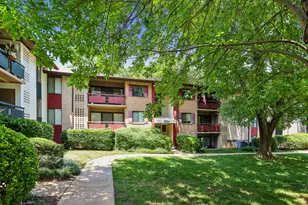 2854 Dover Ln, Falls Church, VA 22042 - Photo 2