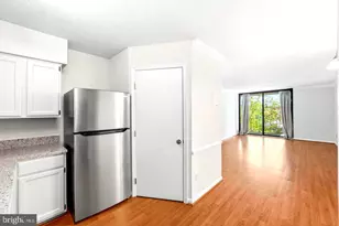 3101 Patrick Henry Dr, Falls Church, VA 22044 - Photo 8