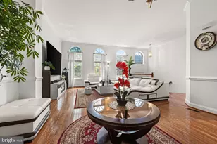 5410 Edsall Ridge Pl, Alexandria, VA 22312 - Photo 8