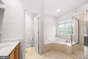 5410 Edsall Ridge Pl, Alexandria, VA 22312 - Photo 24