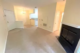 2203 Westcourt Ln, Herndon, VA 20170 - Photo 4