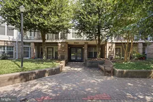 5563 Seminary Rd, Falls Church, VA 22041 - Photo 2