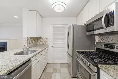 5563 Seminary Road #107, Falls Church, VA 22041 - Photo 6
