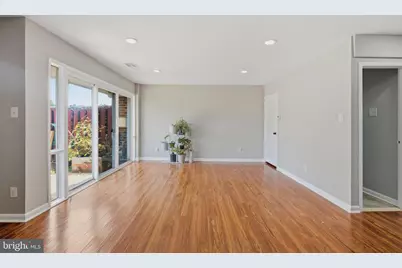 1224 Magnolia Lane, Herndon, VA 20170 - Photo 6