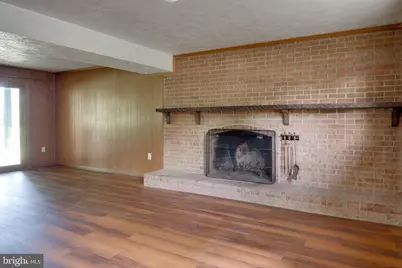203 Locust Street SW, Vienna, VA 22180 - Photo 22