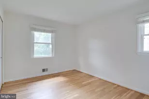 203 Locust St SW, Vienna, VA 22180 - Photo 18