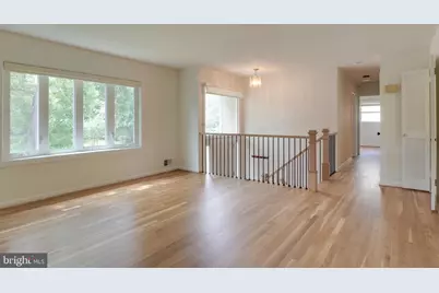 203 Locust Street SW, Vienna, VA 22180 - Photo 6