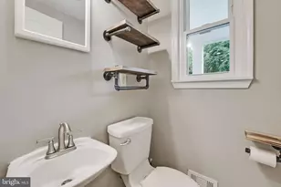 6811 Lemon Rd, McLean, VA 22101 - Photo 18