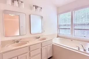 5944 Raina Dr, Centreville, VA 20120 - Photo 14