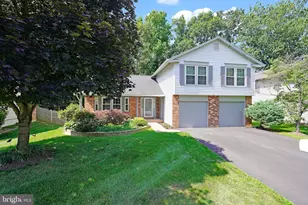 9617 Waterline Dr, Burke, VA 22015 - Photo 2