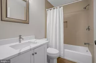9617 Waterline Dr, Burke, VA 22015 - Photo 22