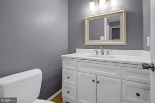 9617 Waterline Dr, Burke, VA 22015 - Photo 18